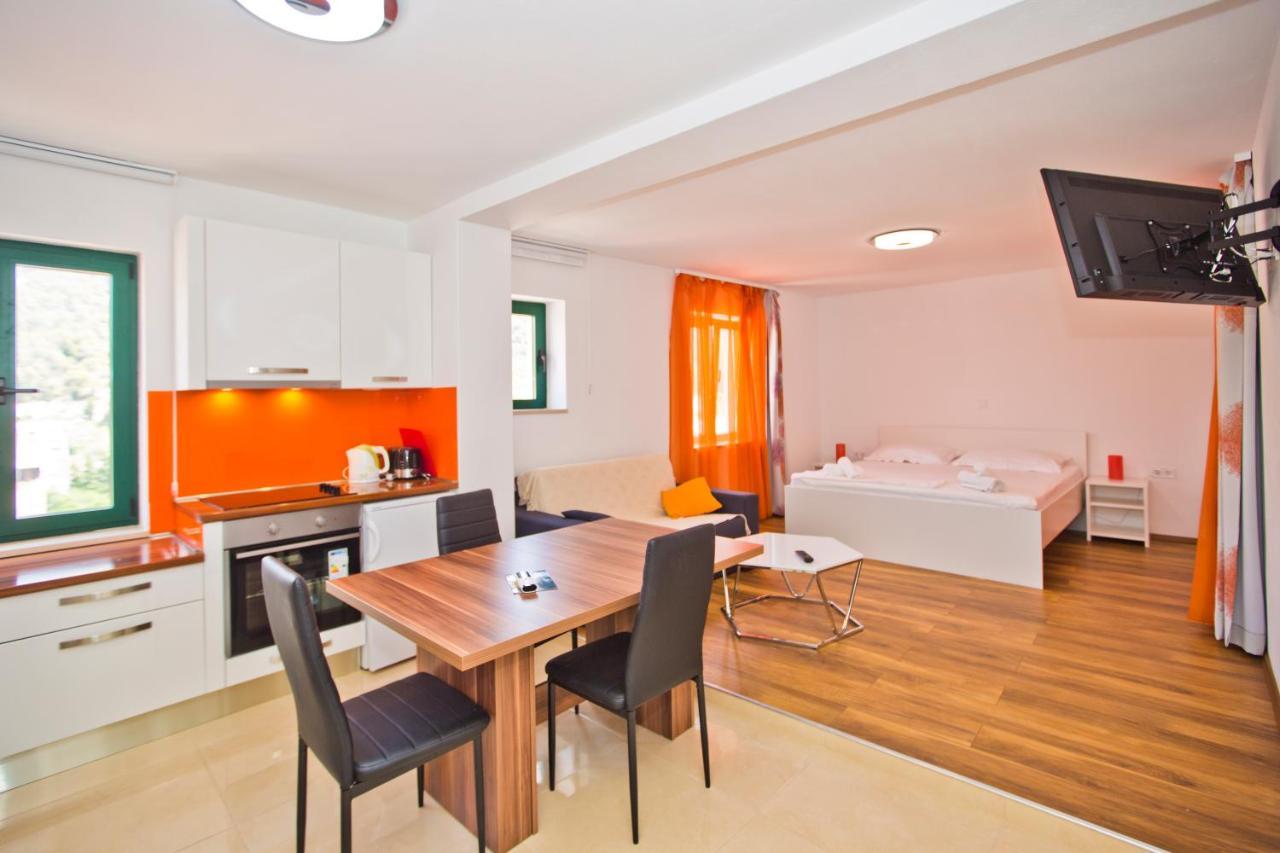 Apartments Ante 2 Hvar Town Bagian luar foto