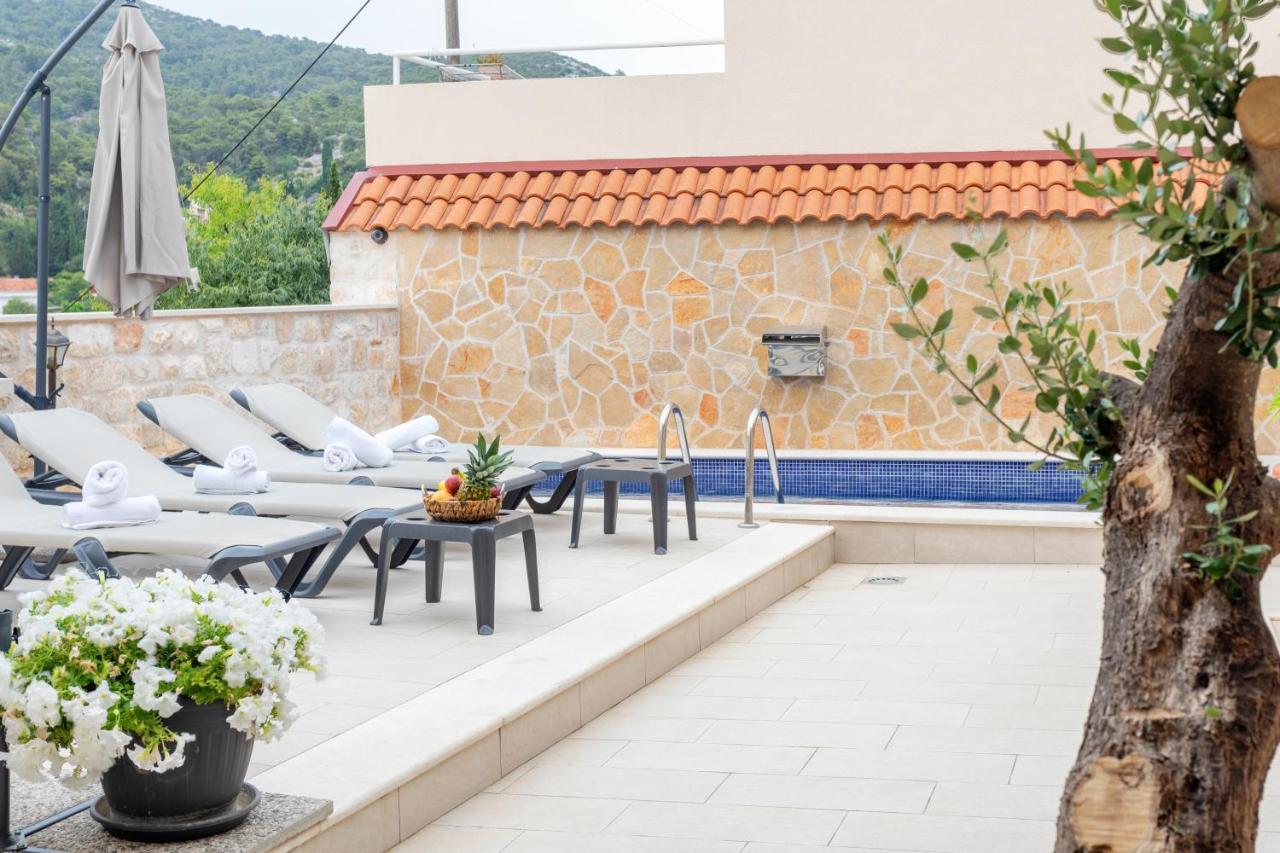 Apartments Ante 2 Hvar Town Bagian luar foto