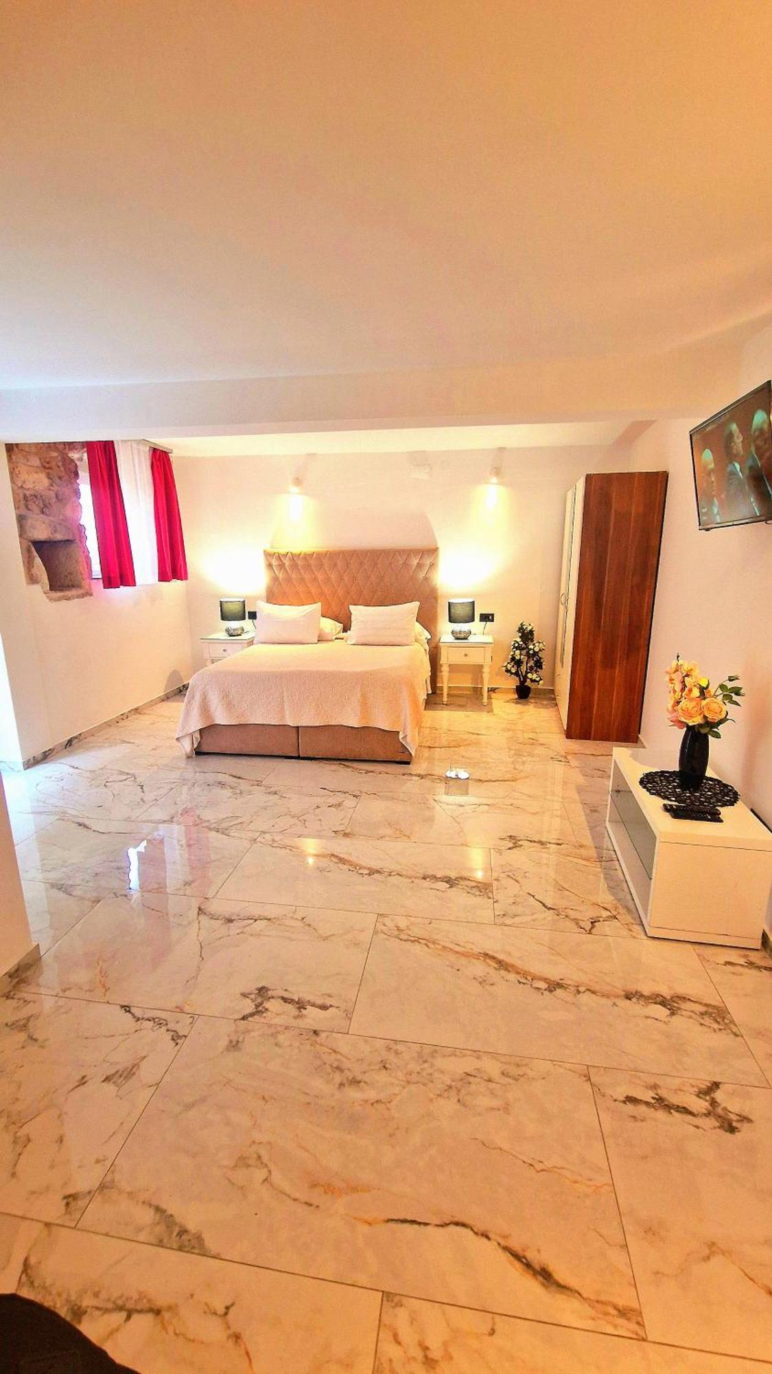 Apartments Ante 2 Hvar Town Bagian luar foto