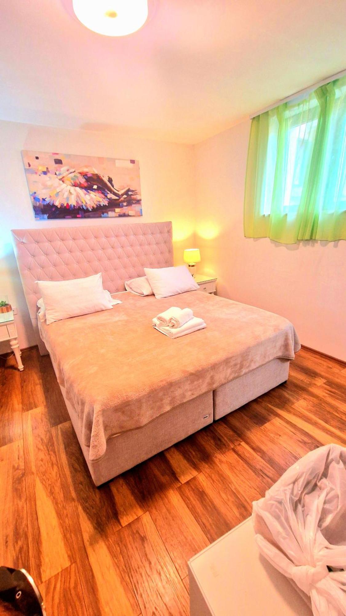 Apartments Ante 2 Hvar Town Bagian luar foto